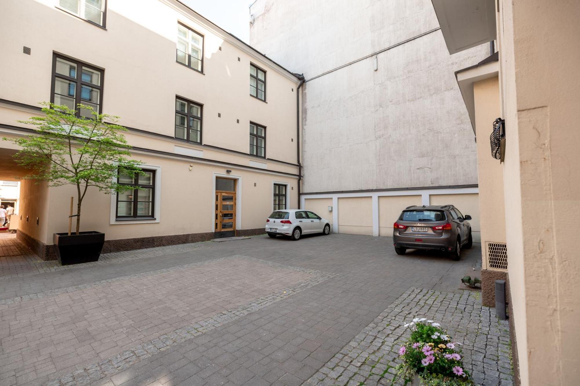 2Ndhomes Compact Studio By The Esplanade Park Helsingfors Exteriör bild